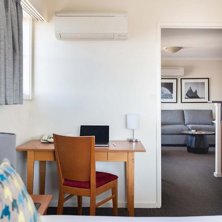 Aparthotel Mantra On Northbourne à Canberra Extérieur photo