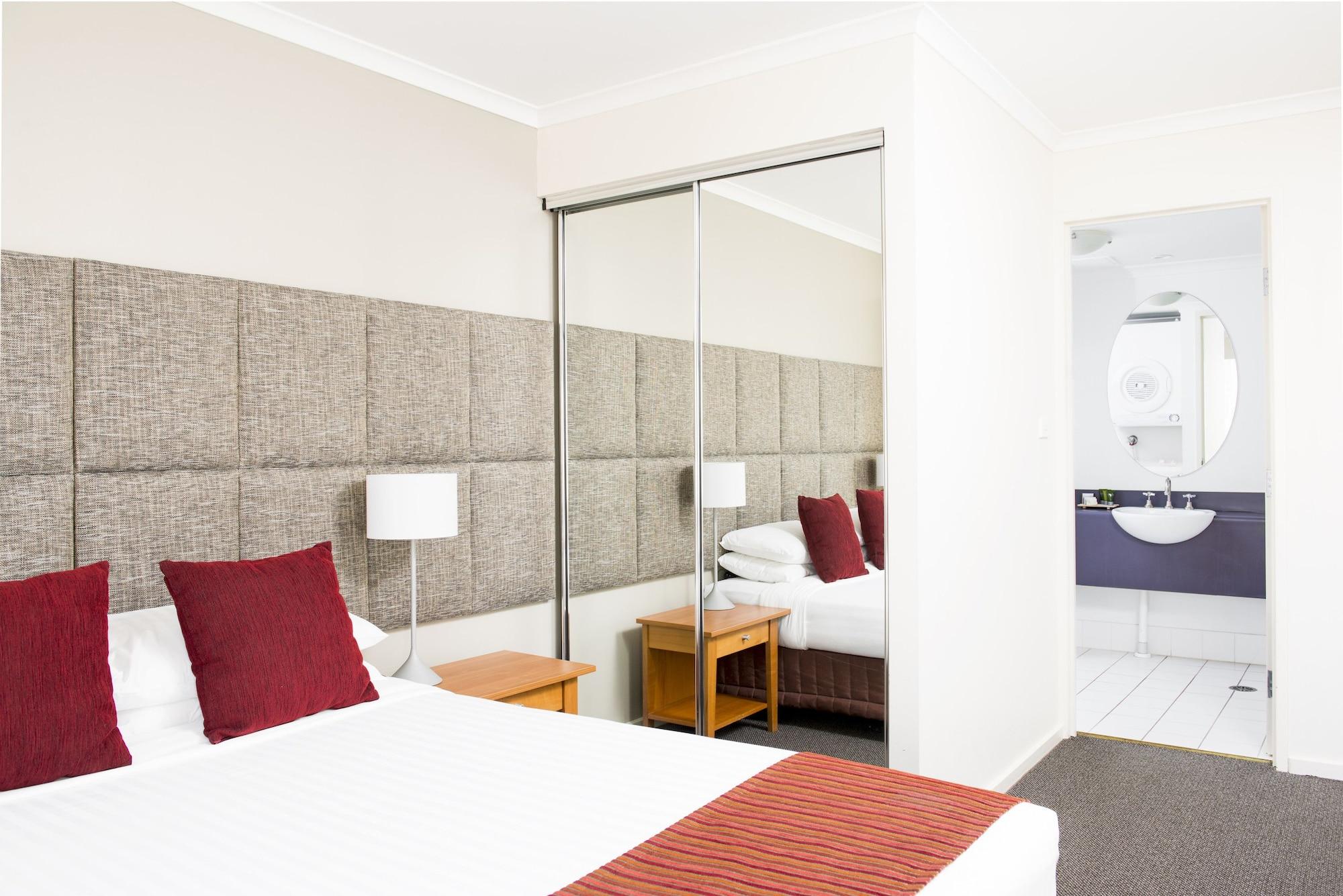 Aparthotel Mantra On Northbourne à Canberra Extérieur photo